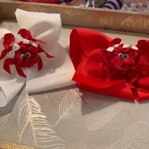 Girls crab ribbon sculpture hairbow